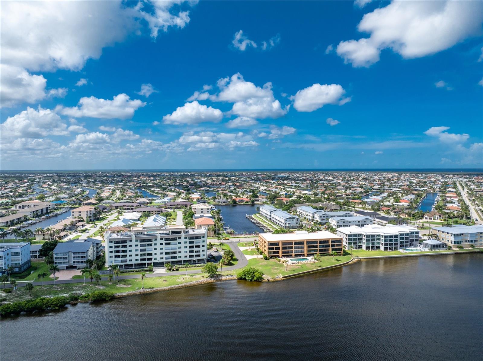 Image 48 of 73 For 1500 Park Beach Circle 3d