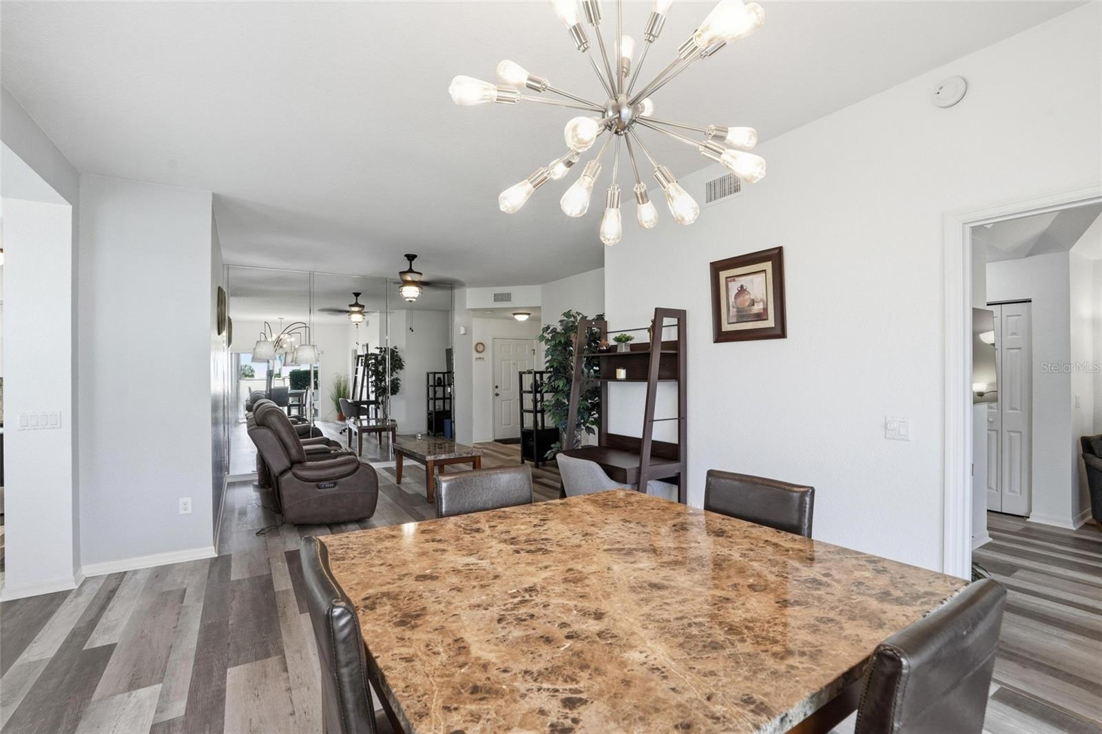 Image 13 of 46 For 5800 Sabal Trace Drive 801