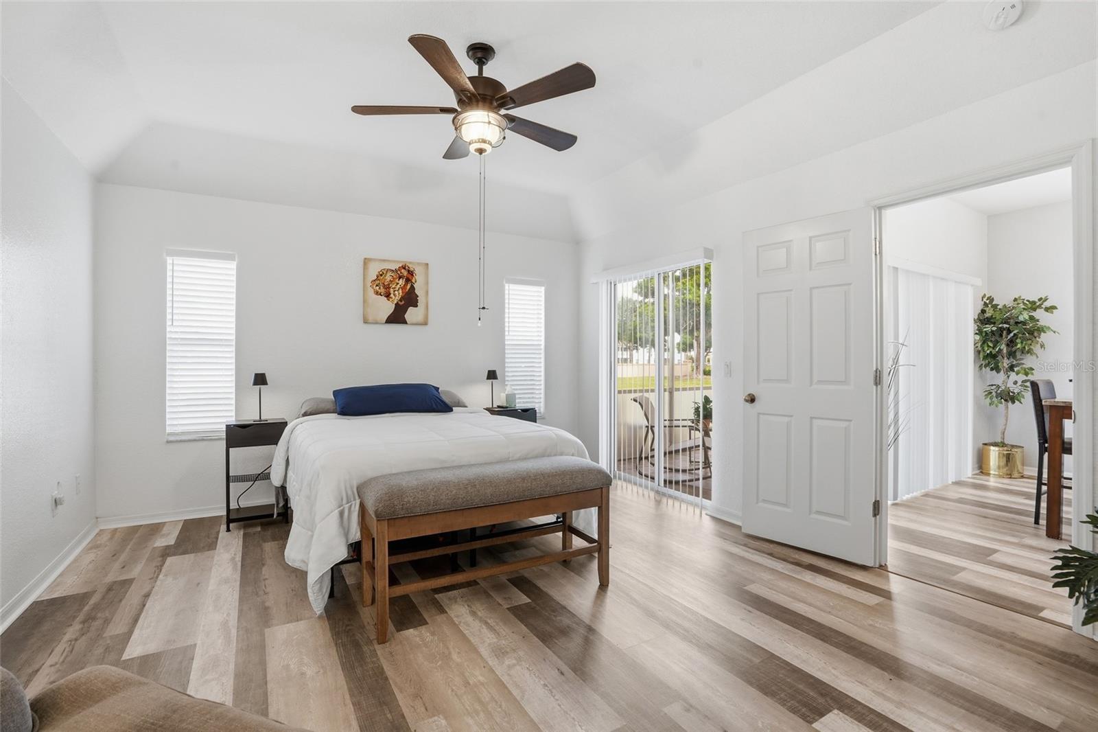 Image 23 of 46 For 5800 Sabal Trace Drive 801