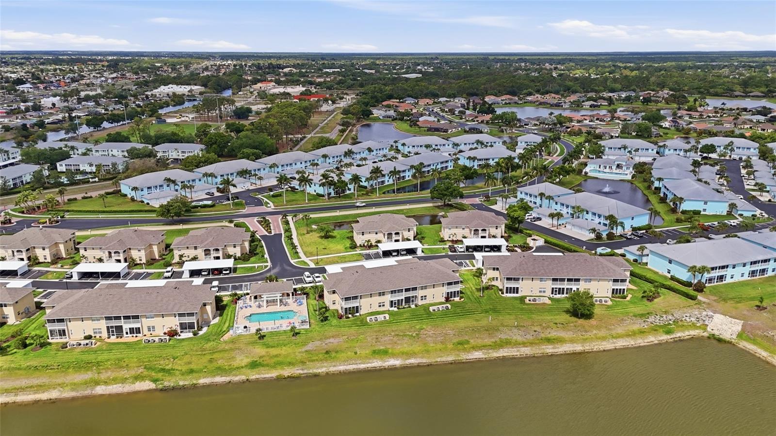 Image 3 of 46 For 5800 Sabal Trace Drive 801