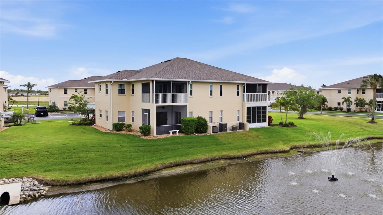 Image 6 of 46 For 5800 Sabal Trace Drive 801