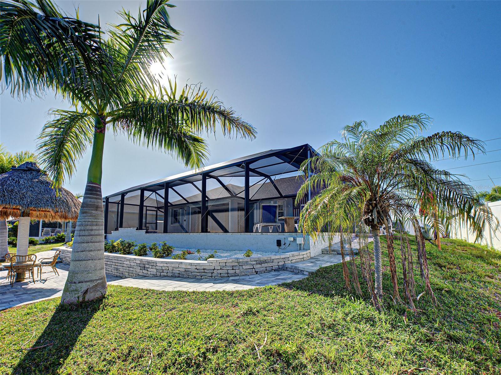 Image 10 of 49 For 8577 Calumet Boulevard