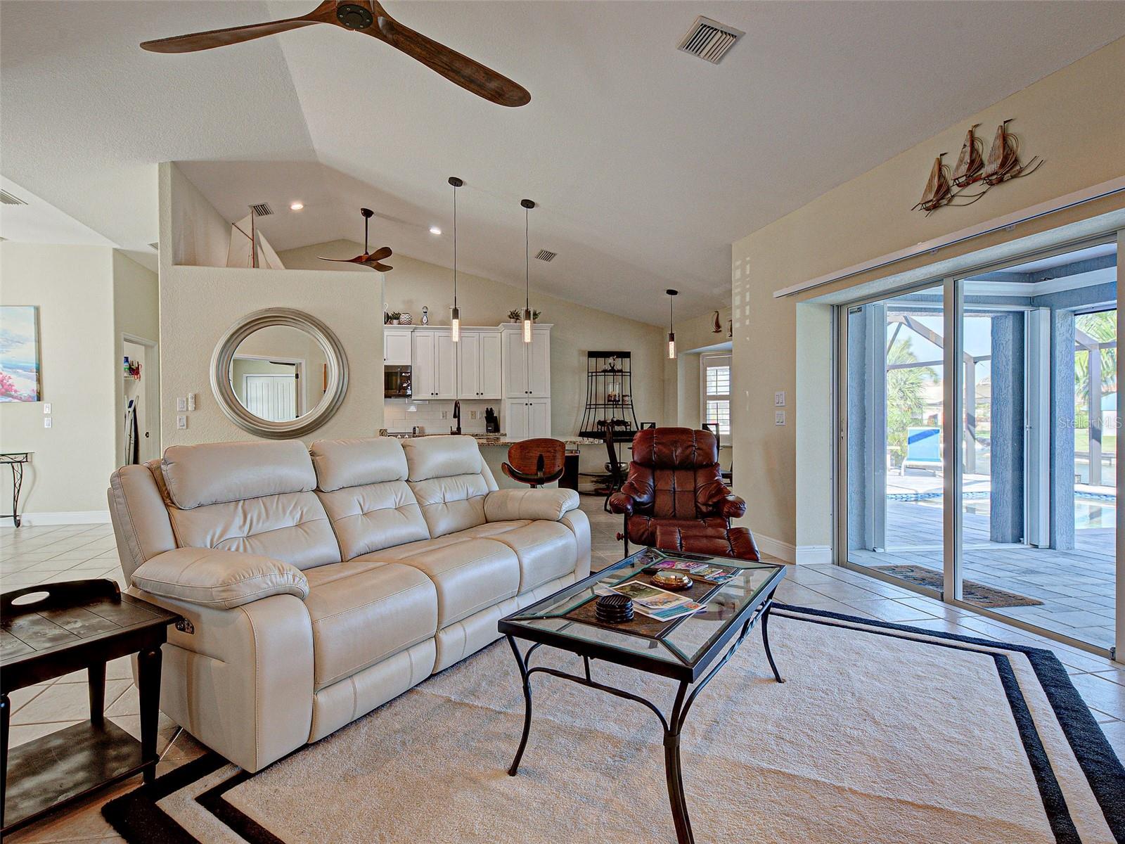 Image 16 of 49 For 8577 Calumet Boulevard