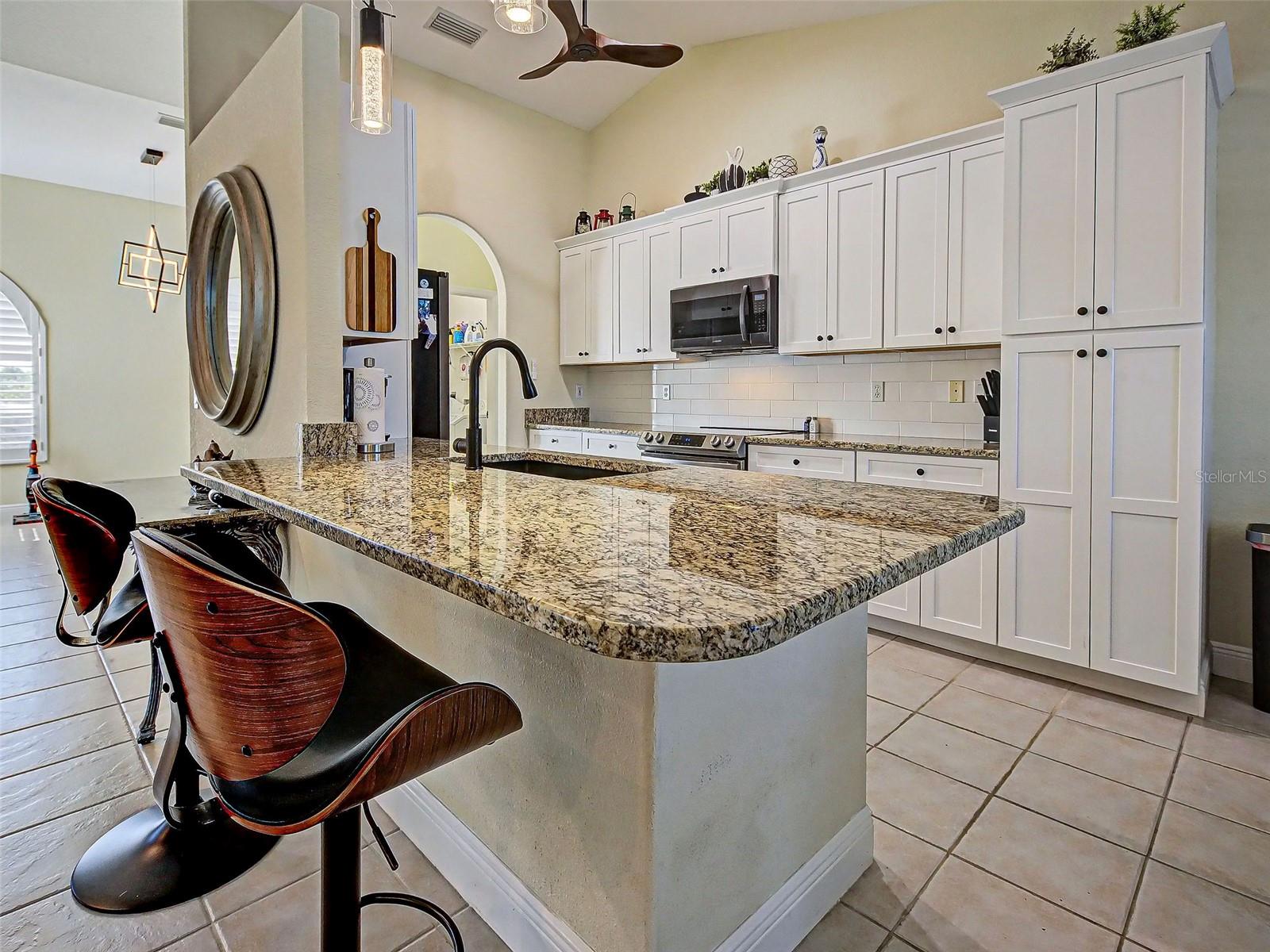 Image 22 of 49 For 8577 Calumet Boulevard