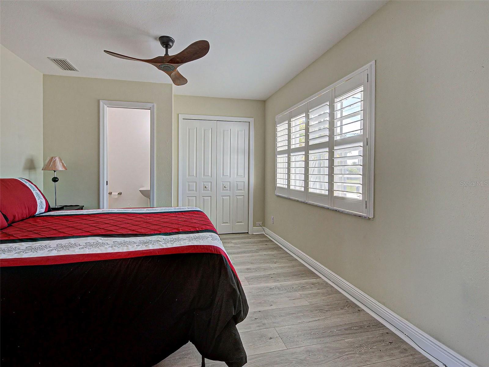 Image 32 of 49 For 8577 Calumet Boulevard