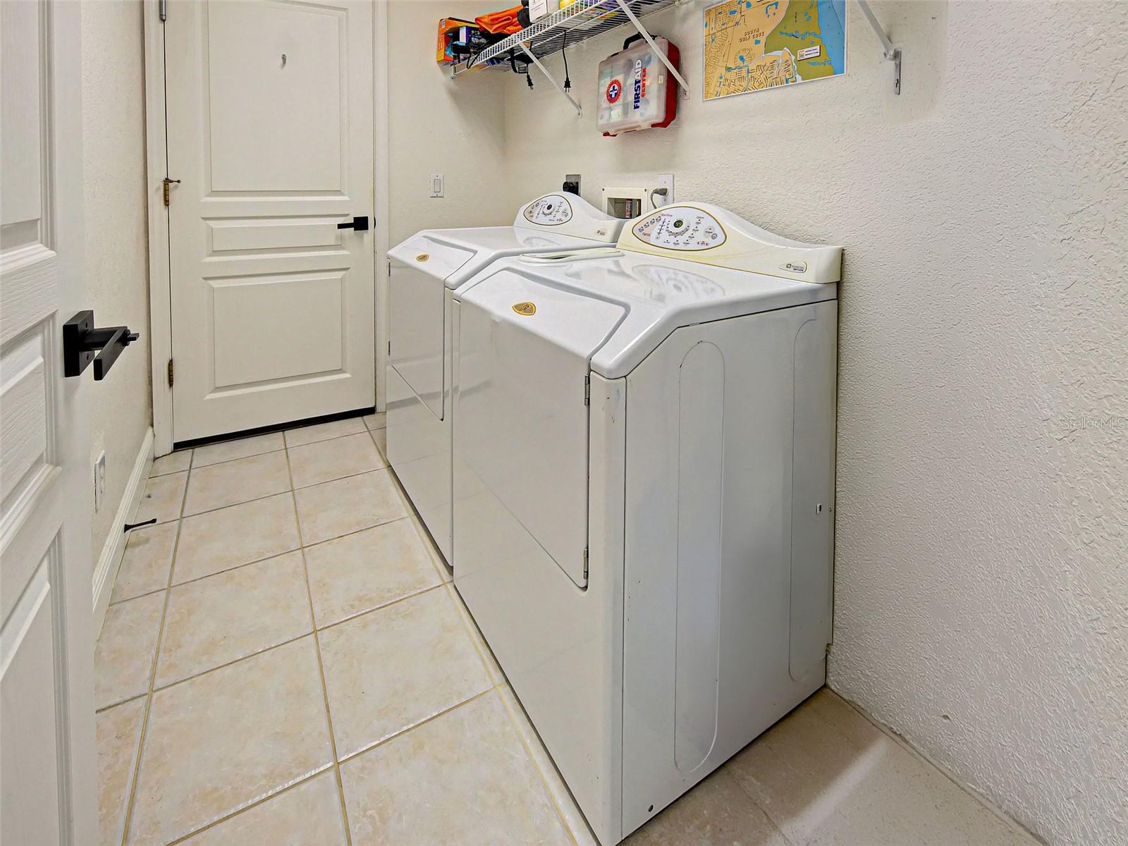 Image 36 of 49 For 8577 Calumet Boulevard