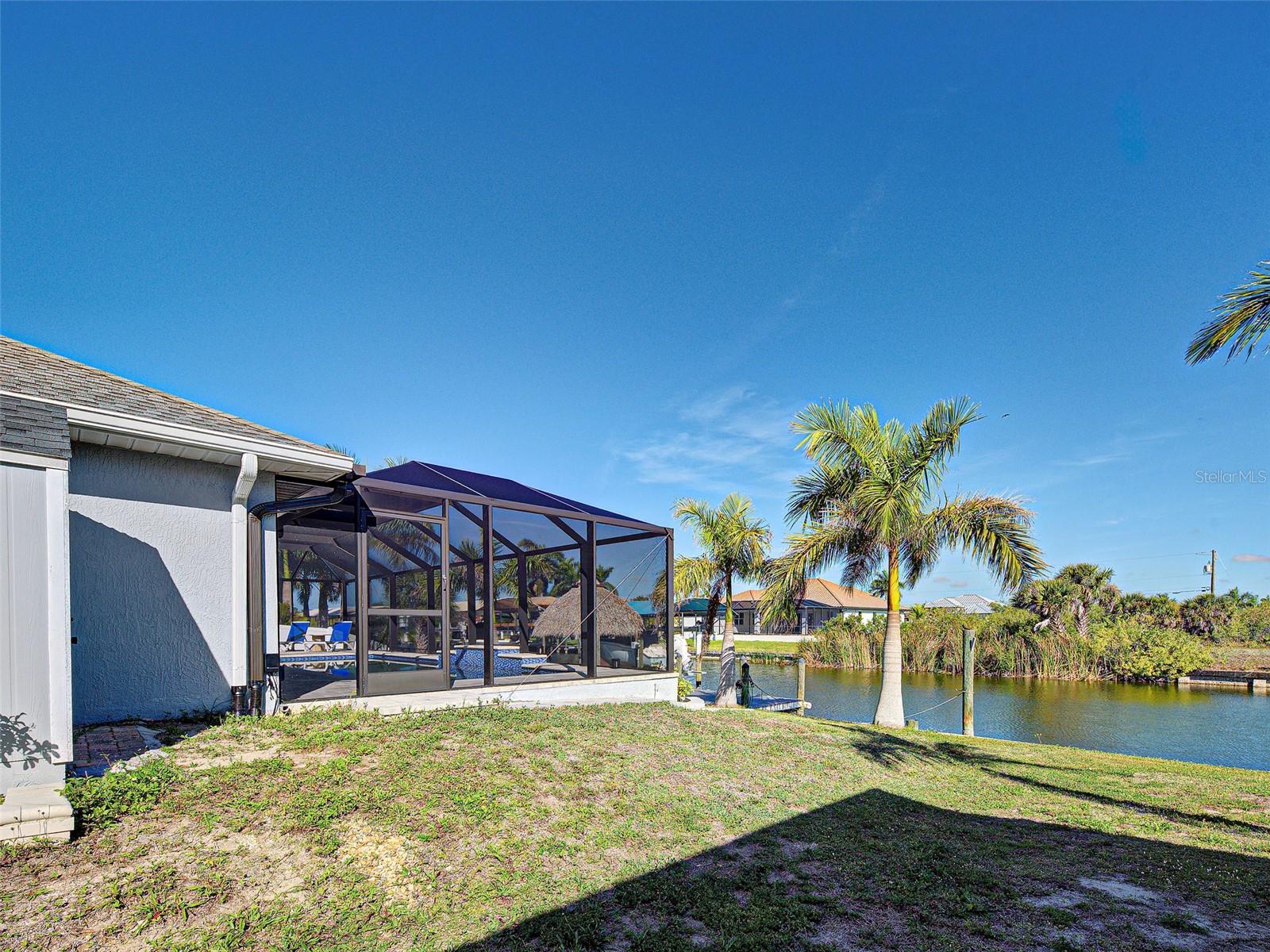 Image 7 of 49 For 8577 Calumet Boulevard