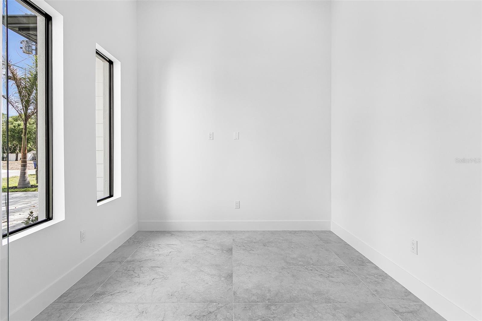 Image 14 of 42 For 2903 10th Street Sw