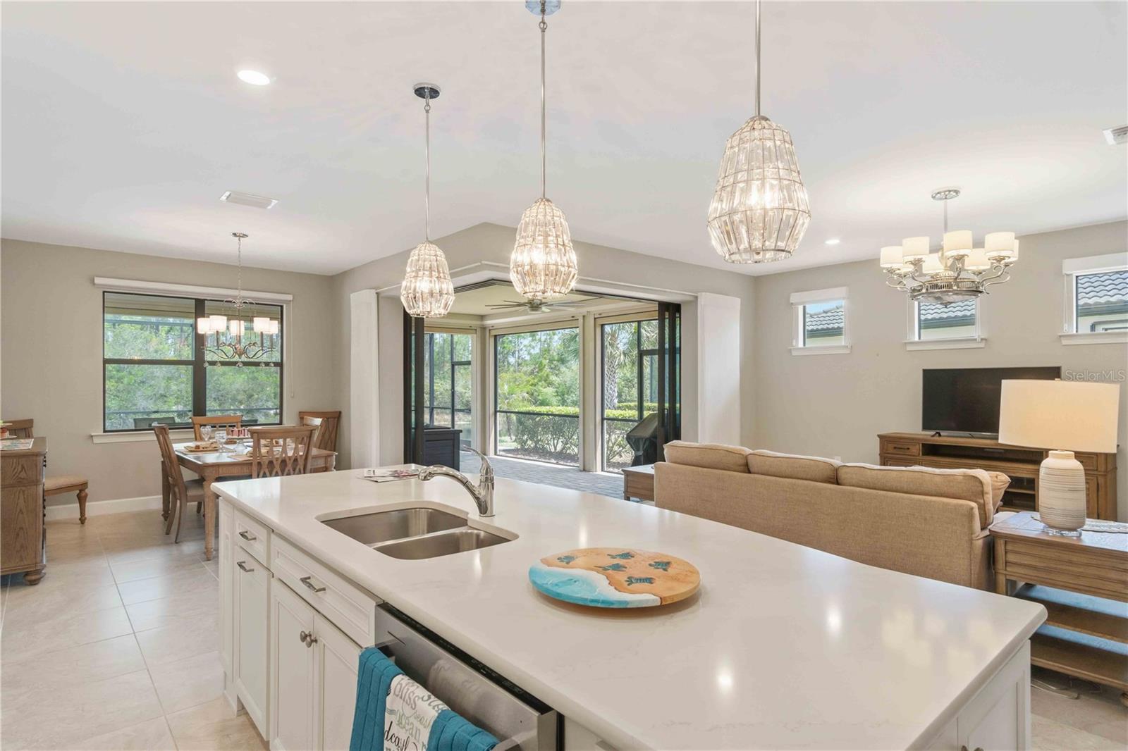 Image 17 of 95 For 1596 Hyssop Loop