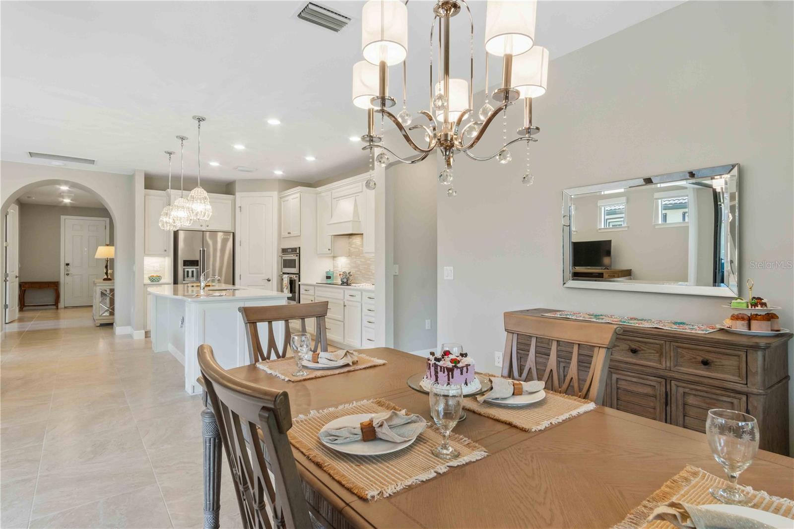 Image 30 of 95 For 1596 Hyssop Loop