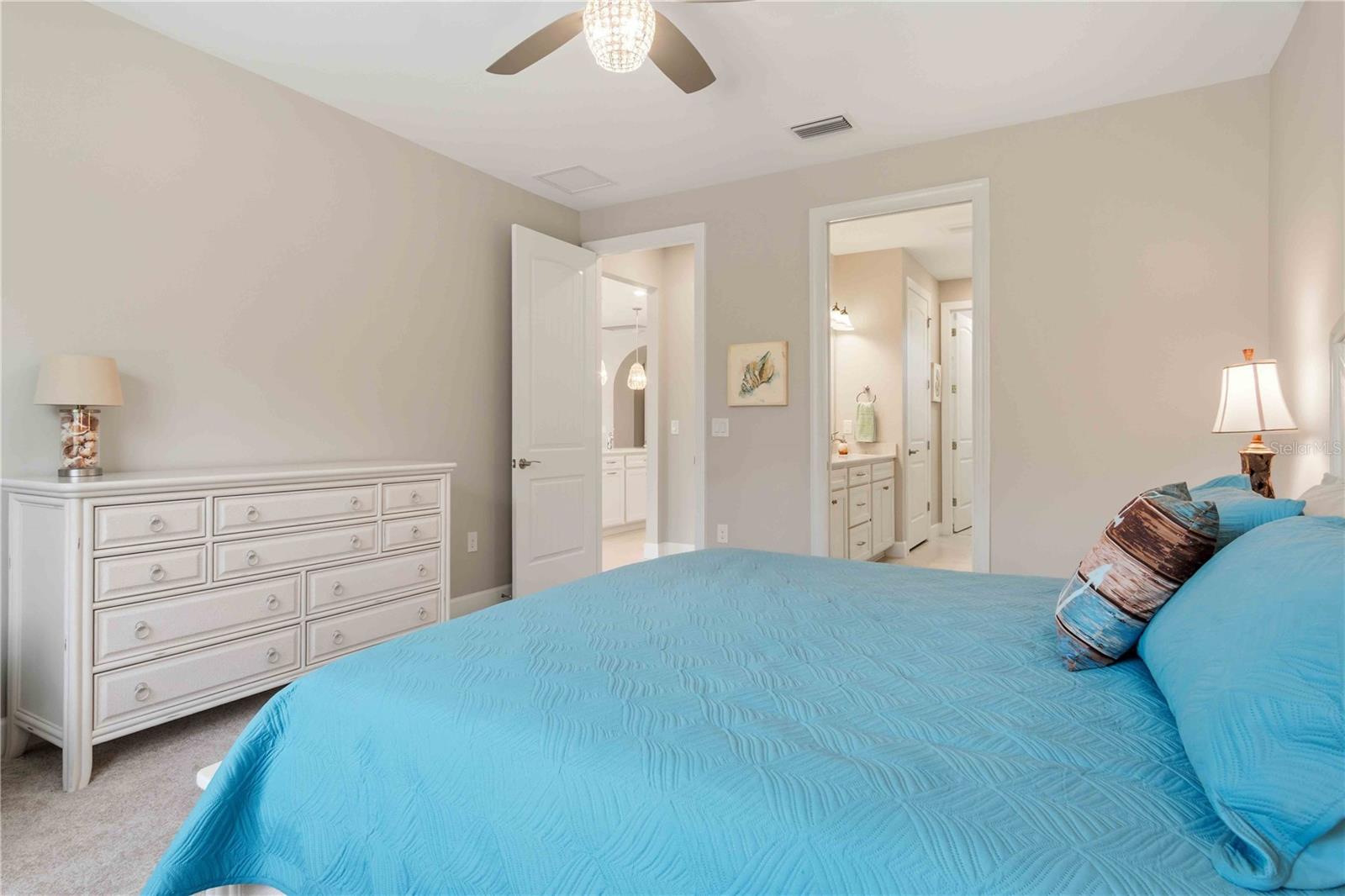 Image 35 of 95 For 1596 Hyssop Loop