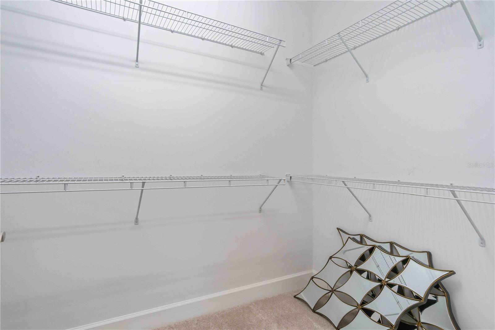 Image 36 of 95 For 1596 Hyssop Loop