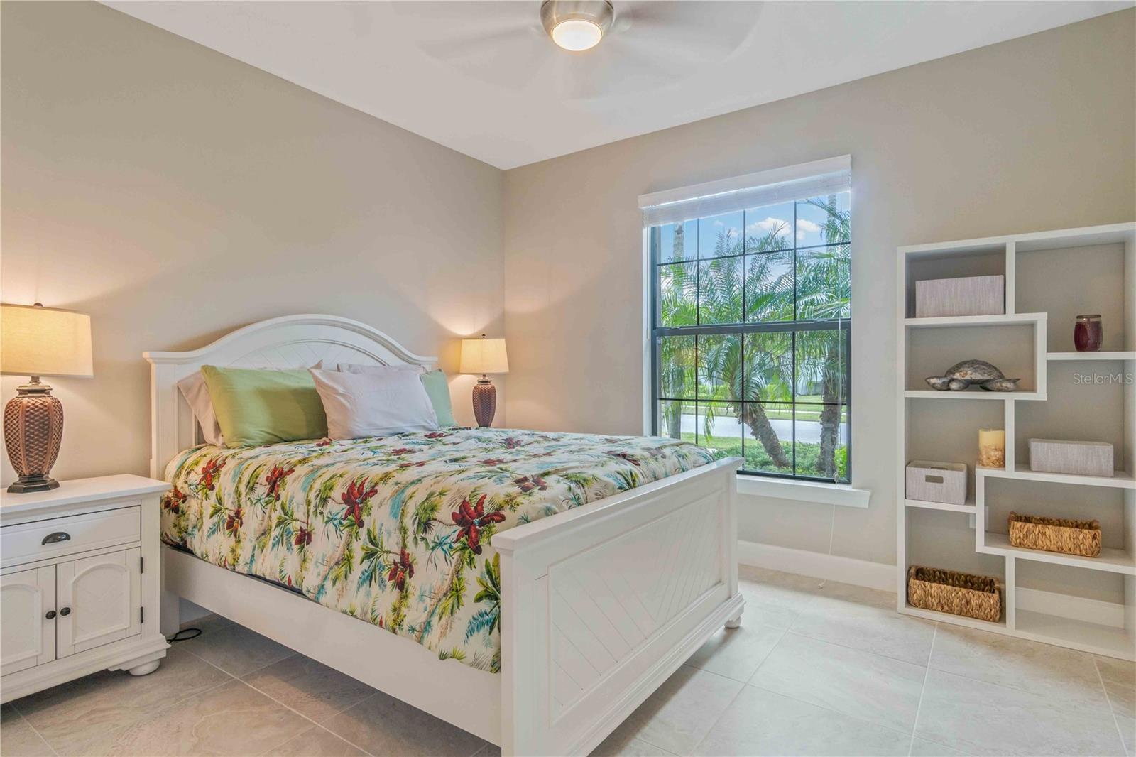 Image 44 of 95 For 1596 Hyssop Loop