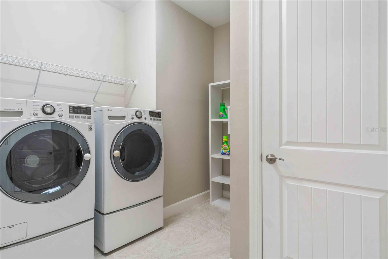 Image 54 of 95 For 1596 Hyssop Loop