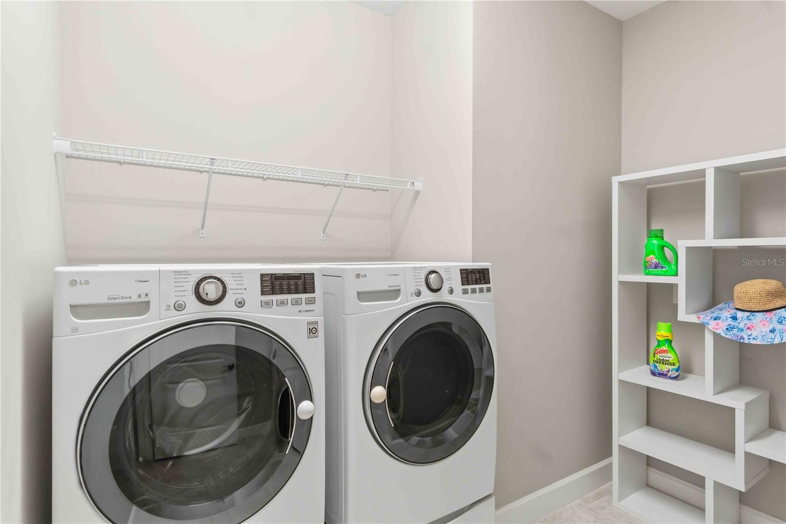 Image 55 of 95 For 1596 Hyssop Loop