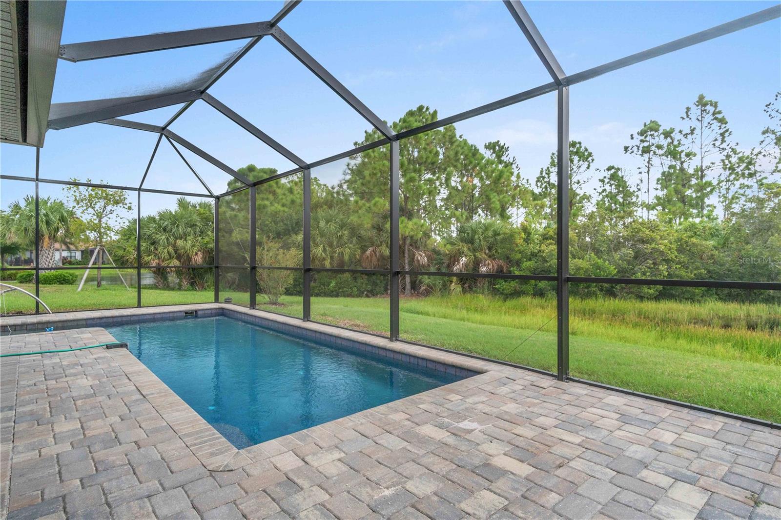 Image 61 of 95 For 1596 Hyssop Loop