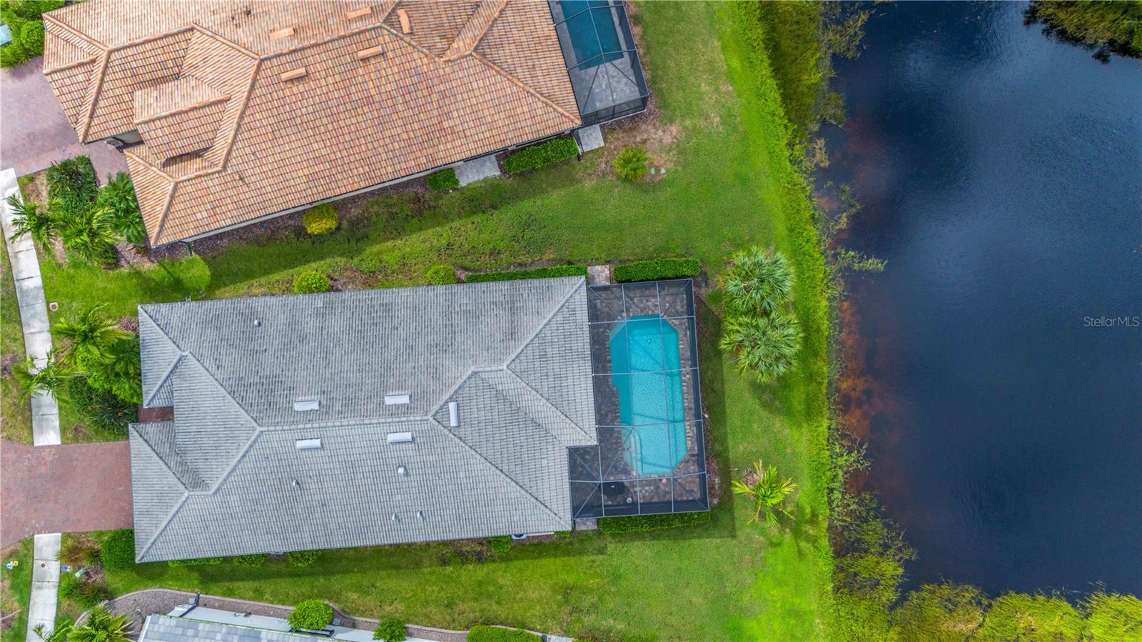 Image 63 of 95 For 1596 Hyssop Loop