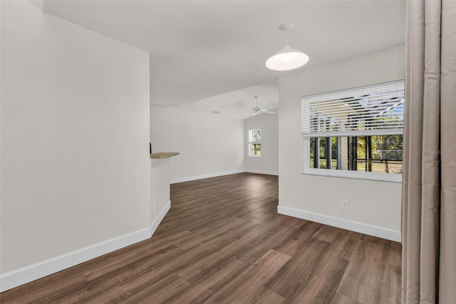 Image 15 of 73 For 2485 Traverse Avenue