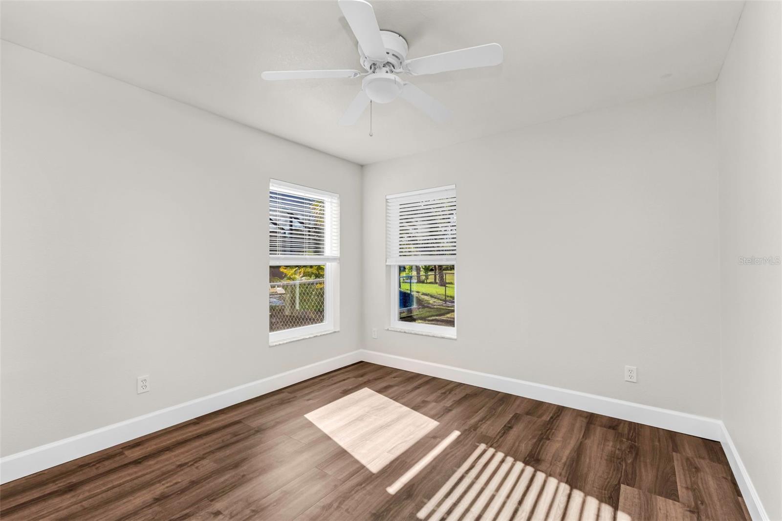 Image 30 of 73 For 2485 Traverse Avenue