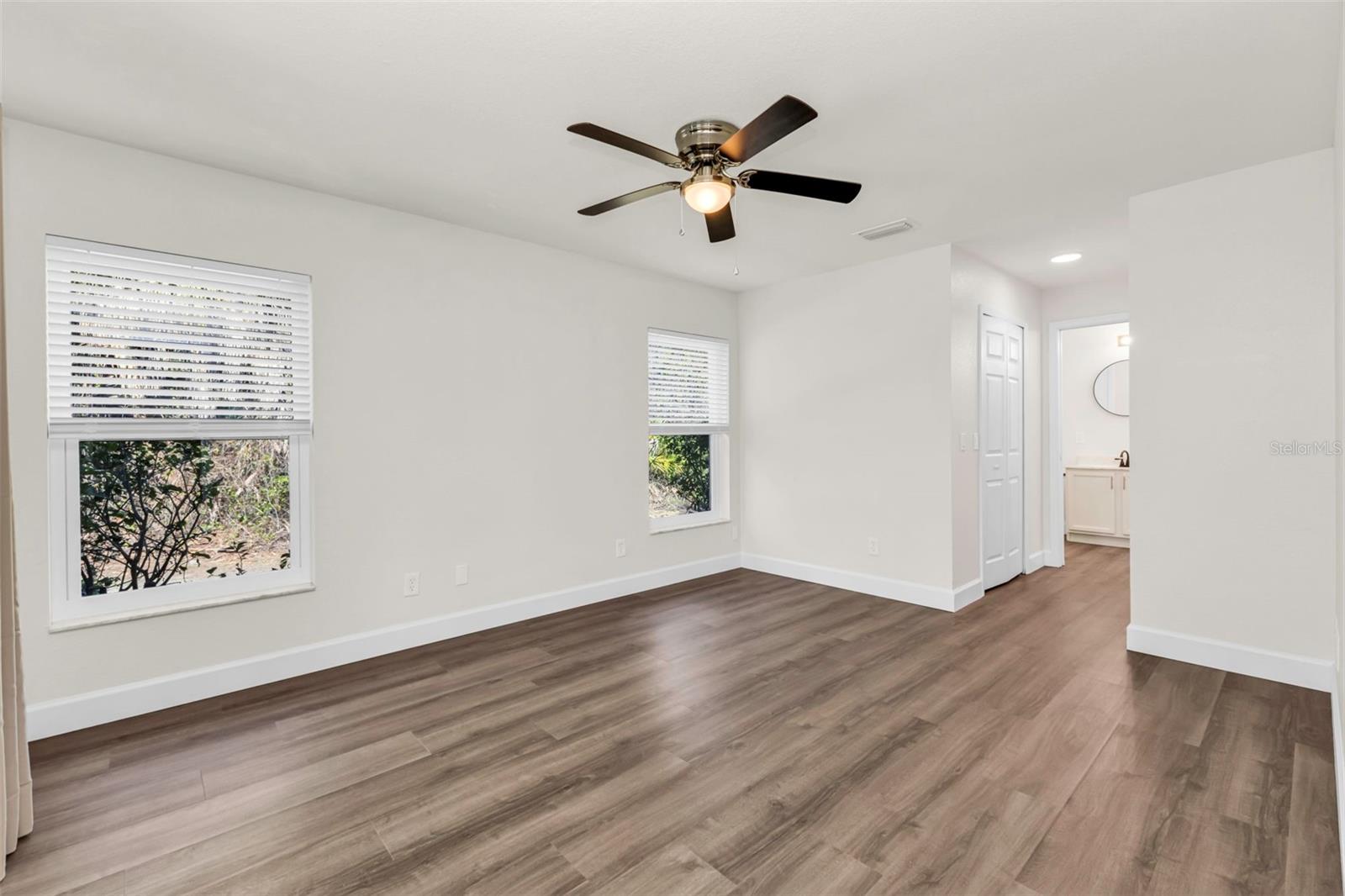 Image 32 of 73 For 2485 Traverse Avenue