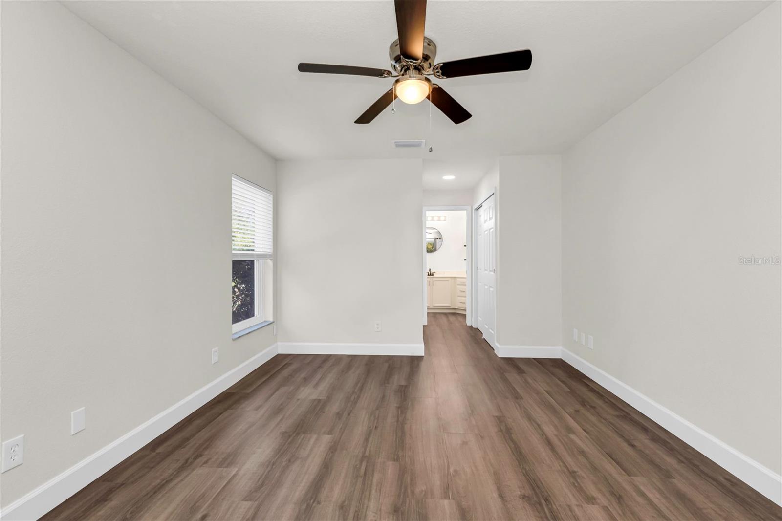 Image 34 of 73 For 2485 Traverse Avenue