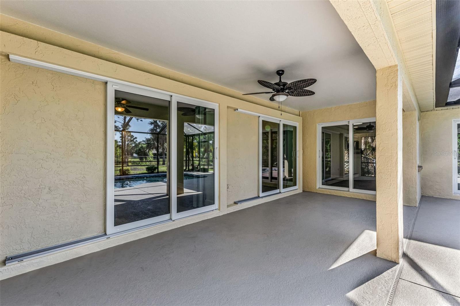 Image 40 of 73 For 2485 Traverse Avenue