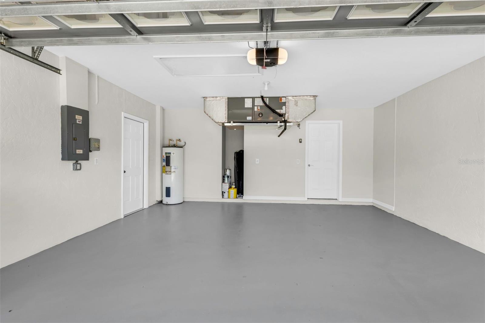 Image 50 of 73 For 2485 Traverse Avenue