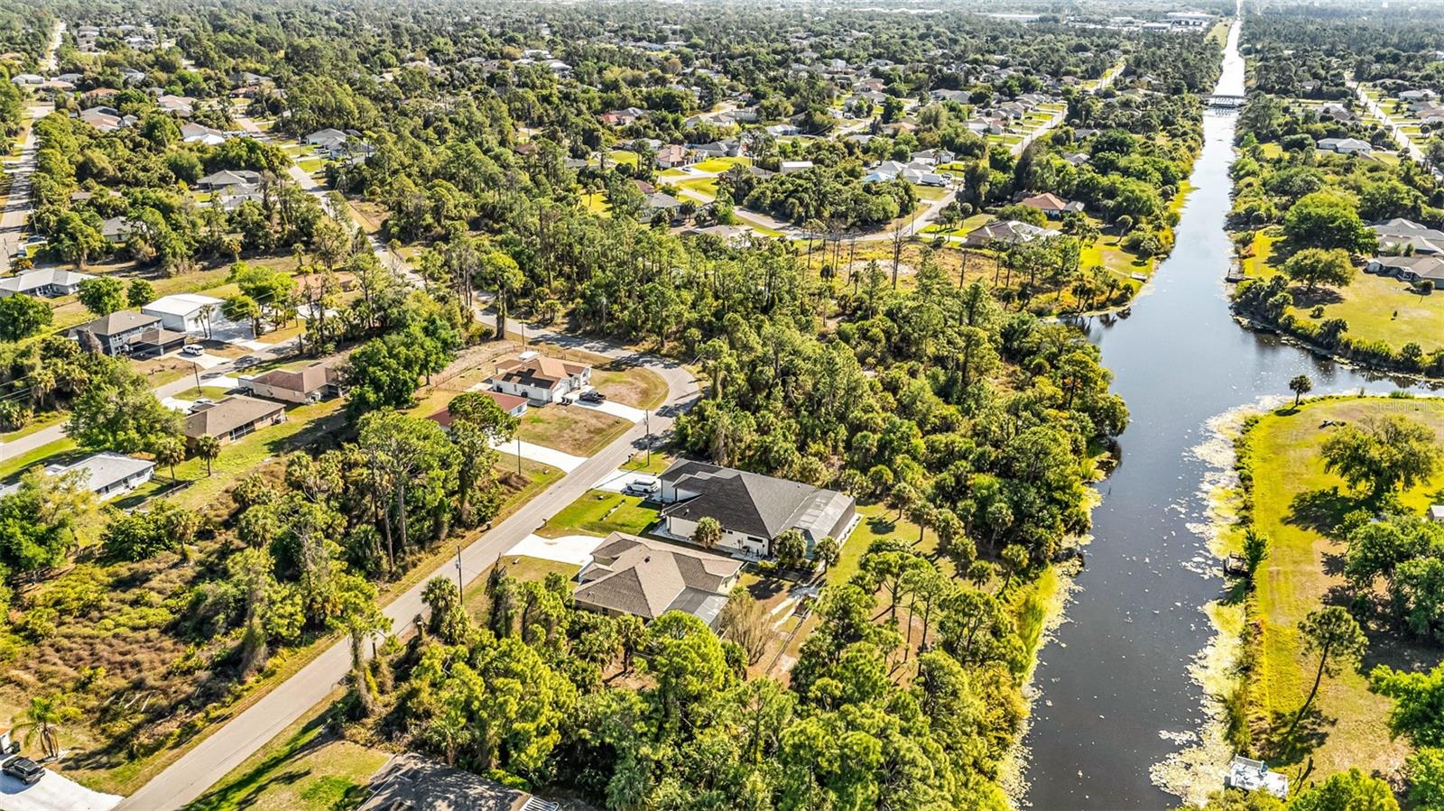 Image 65 of 73 For 2485 Traverse Avenue