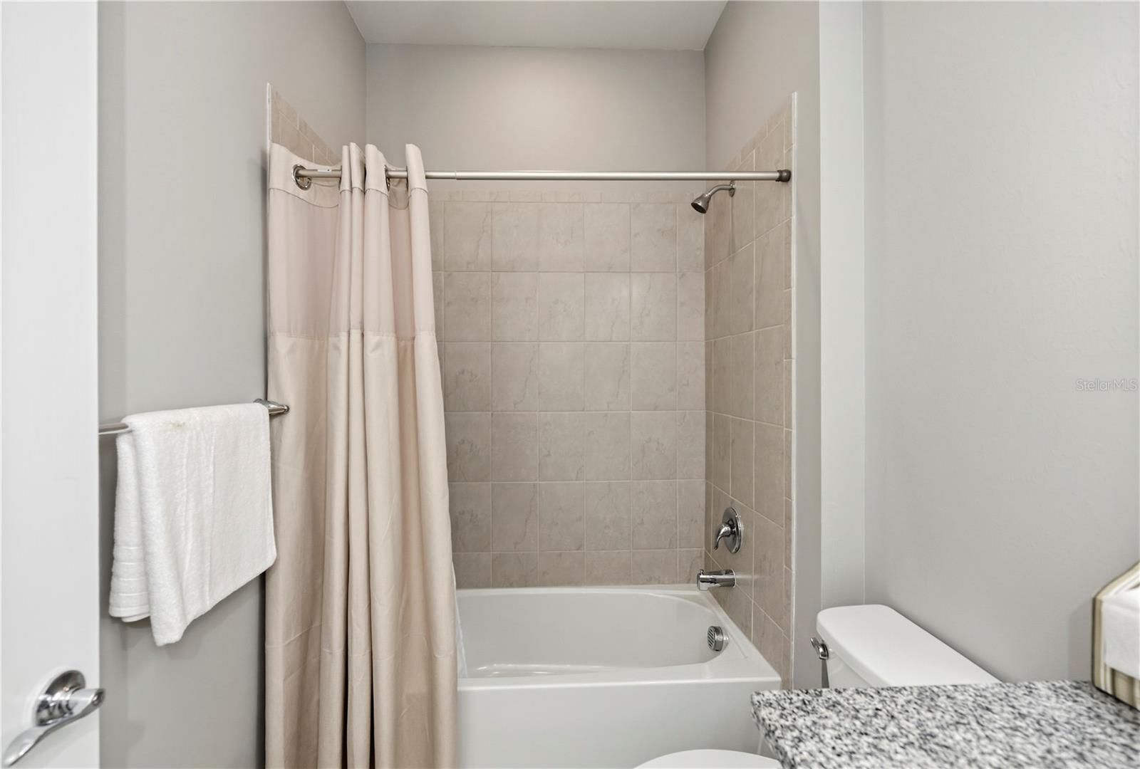 Image 40 of 56 For 2475 Brassica Drive