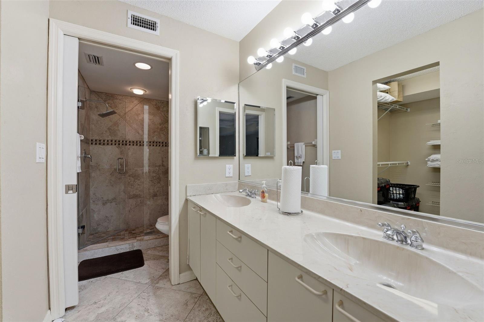 Image 12 of 34 For 5501 Ashton Way 5501