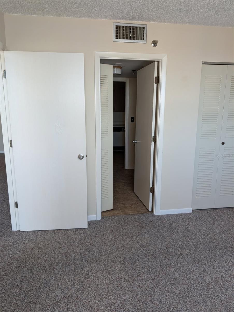 Image 17 of 26 For 3006 Caring Way 401