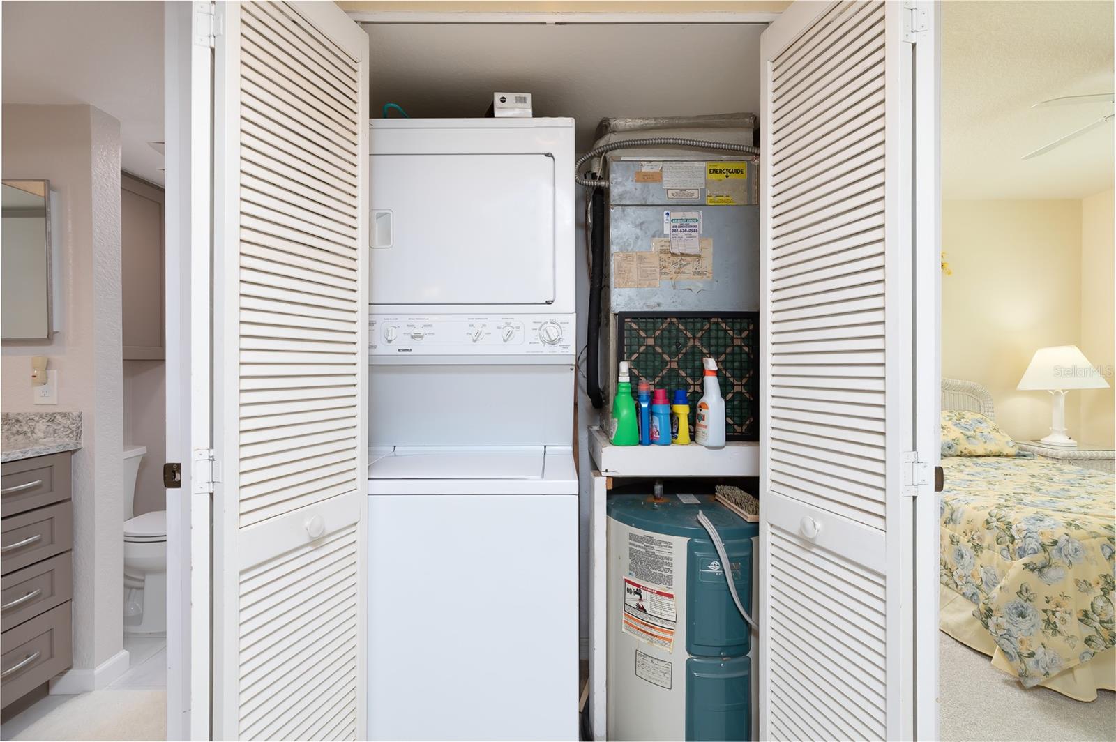 Image 28 of 43 For 3221 White Ibis Court D2