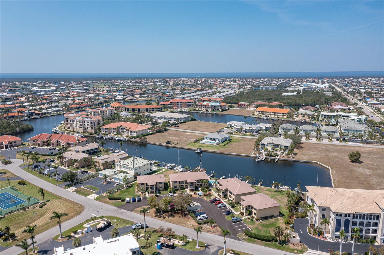 Image 35 of 43 For 3221 White Ibis Court D2