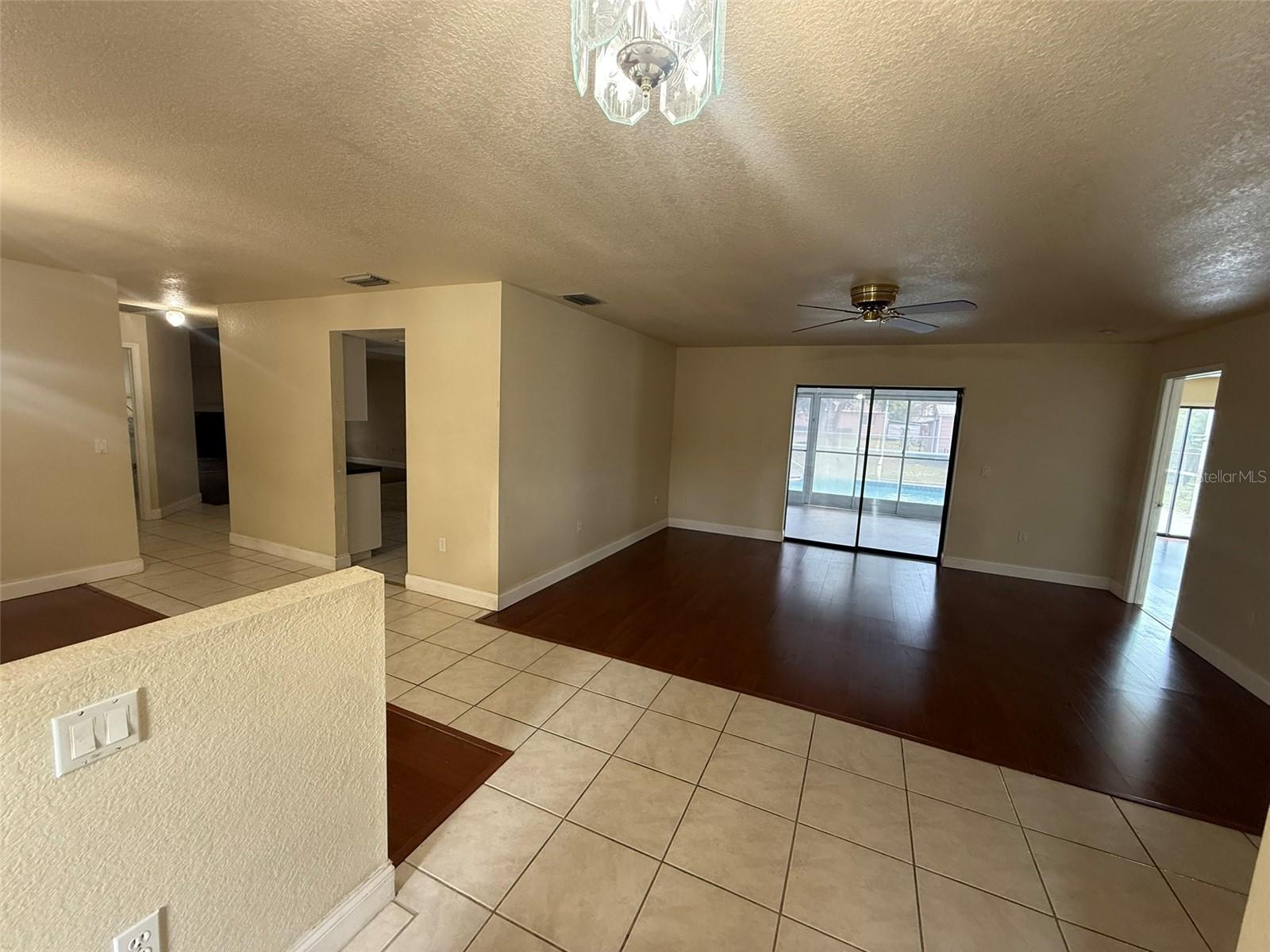 Image 20 of 36 For 1001 Wapello Street