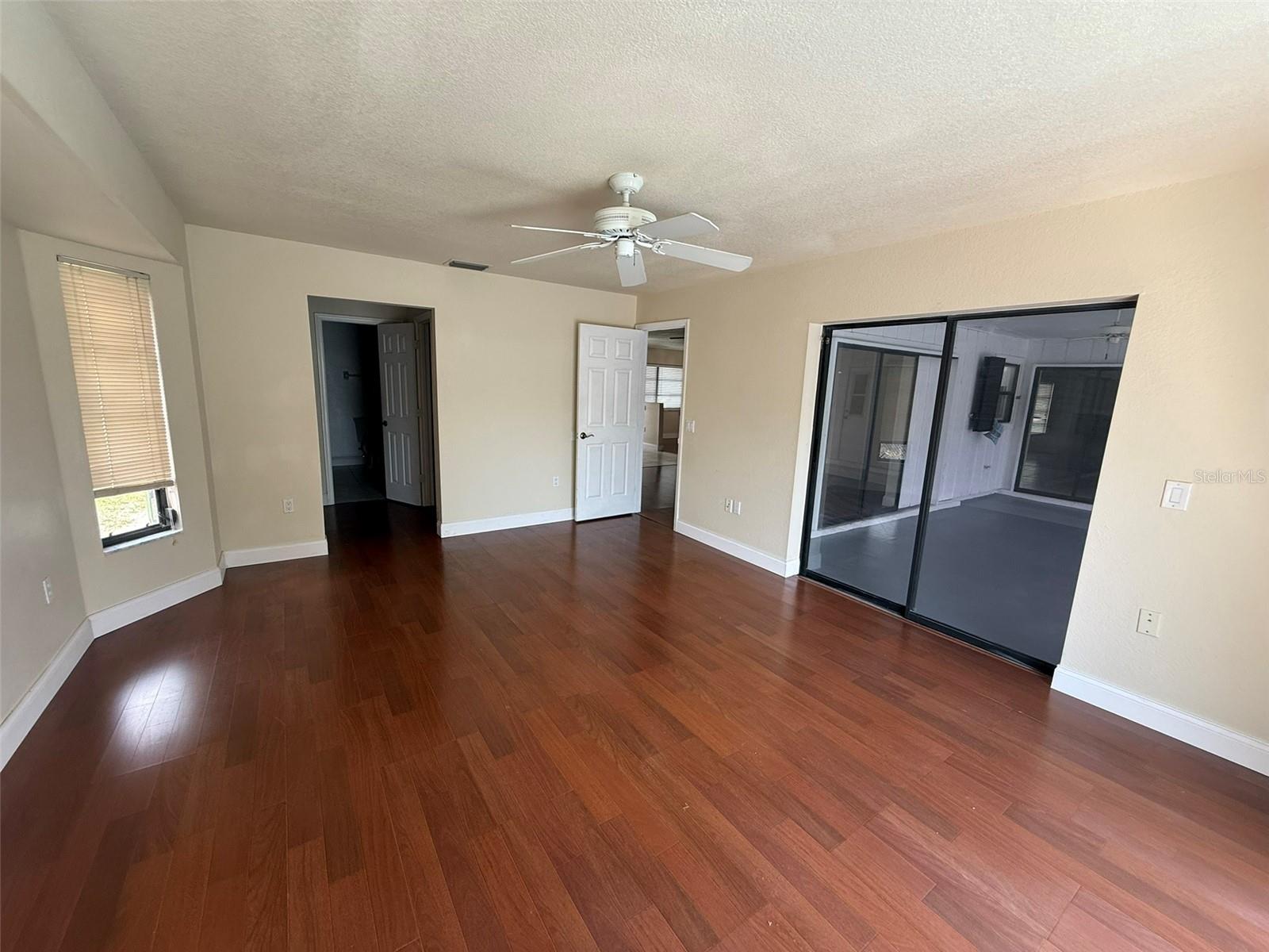 Image 27 of 36 For 1001 Wapello Street