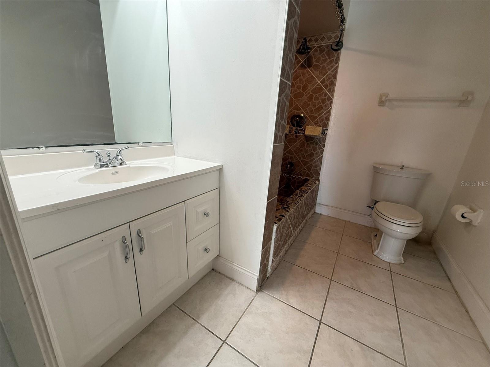 Image 30 of 36 For 1001 Wapello Street