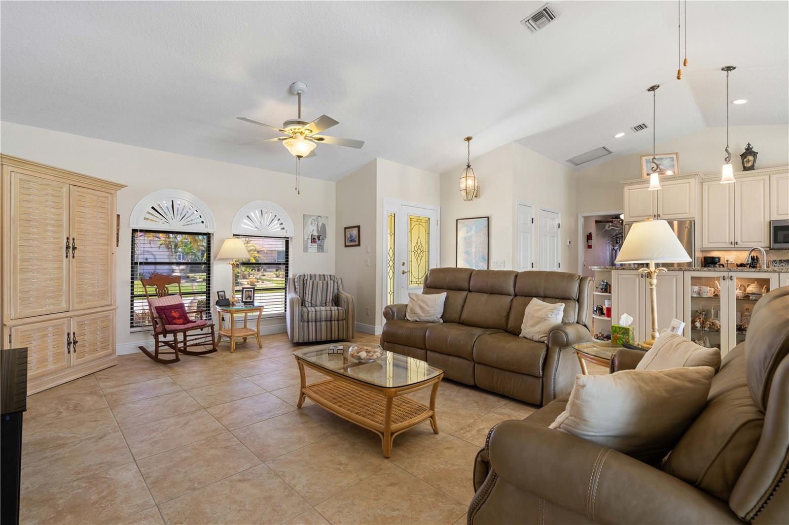 Image 18 of 55 For 1374 Willet Court