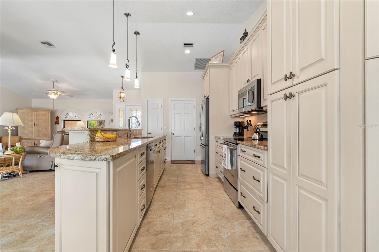 Image 22 of 55 For 1374 Willet Court