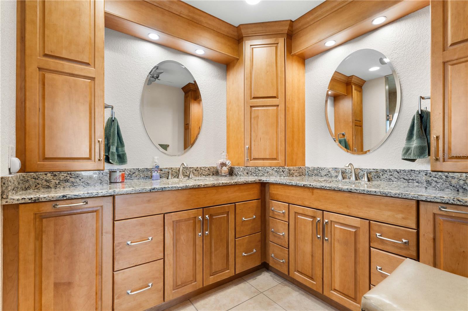 Image 31 of 55 For 1374 Willet Court