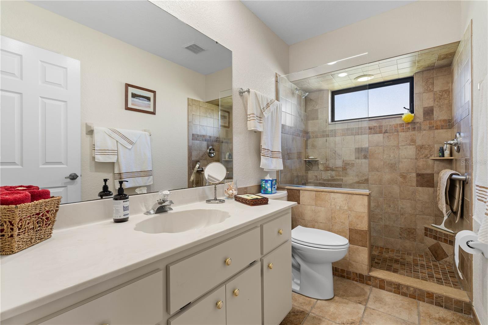 Image 36 of 55 For 1374 Willet Court