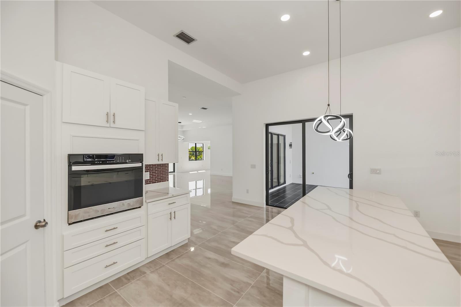 Image 25 of 88 For 10165 & 10157 Kingsville Drive