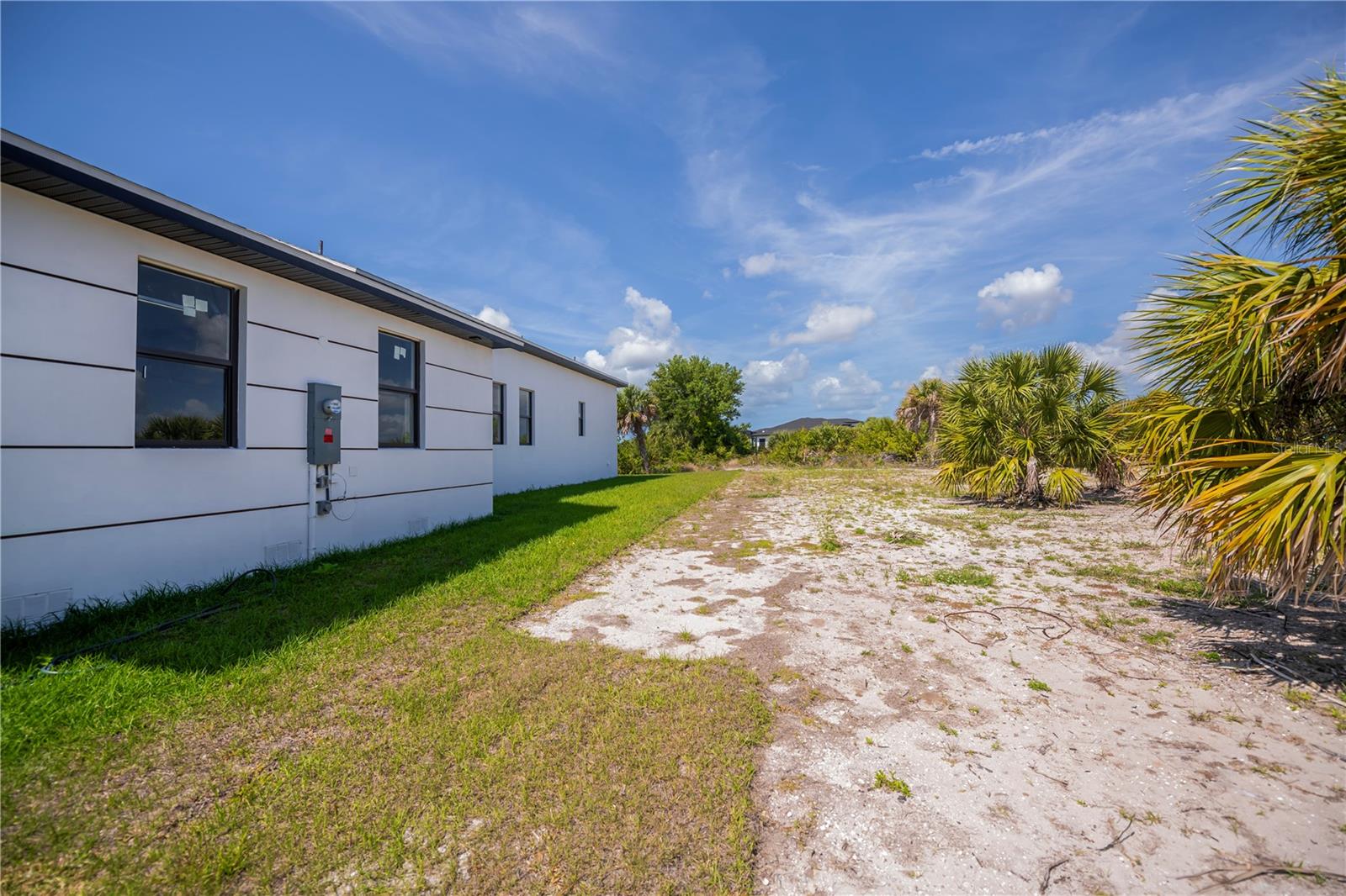 Image 78 of 88 For 10165 & 10157 Kingsville Drive