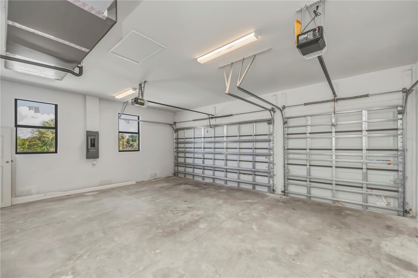 Image 83 of 88 For 10165 & 10157 Kingsville Drive