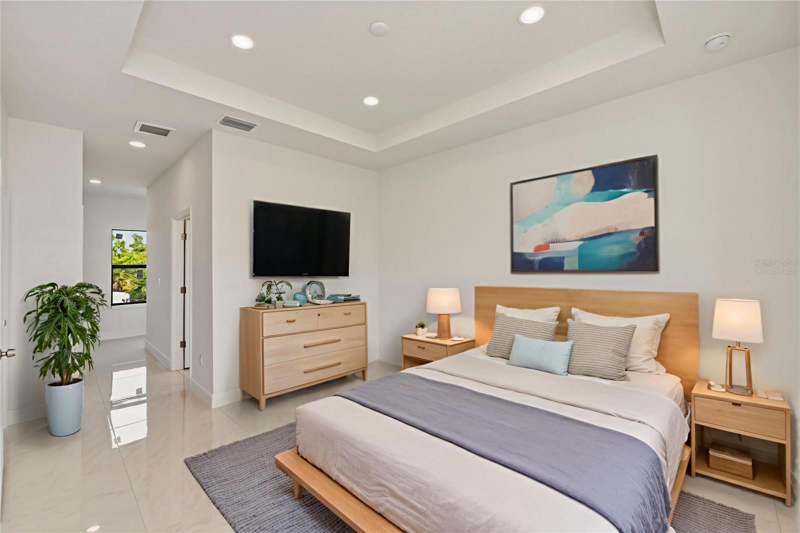 Image 28 of 61 For 15089 Aldama Circle