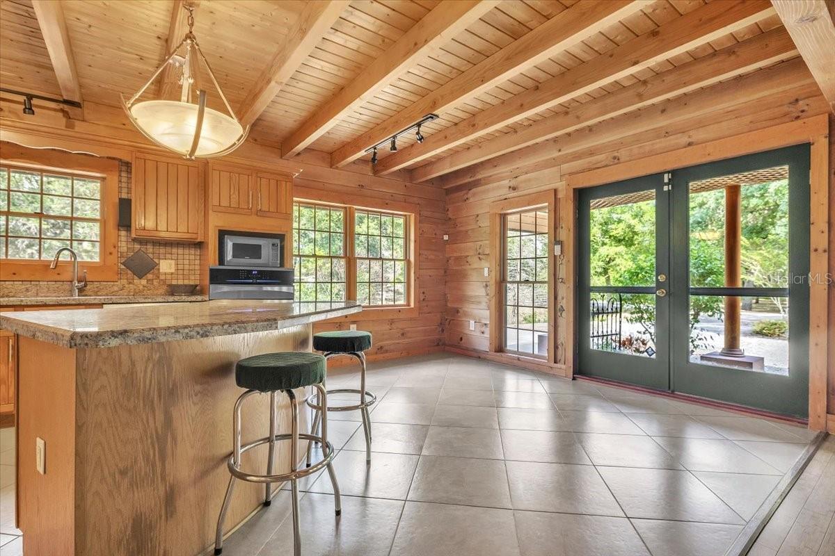 Image 12 of 52 For 1807 Owens Avenue