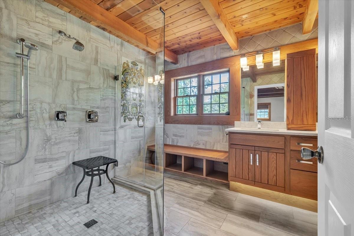 Image 28 of 52 For 1807 Owens Avenue