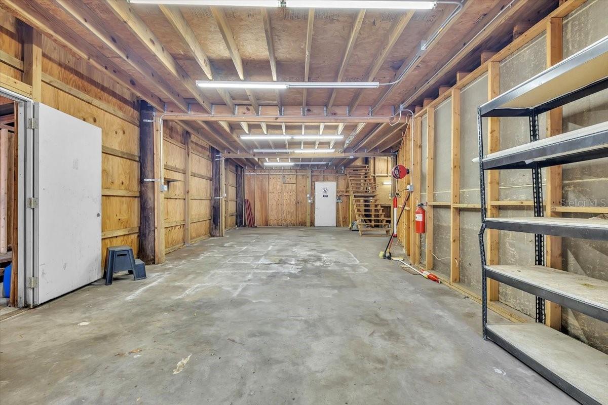 Image 39 of 52 For 1807 Owens Avenue