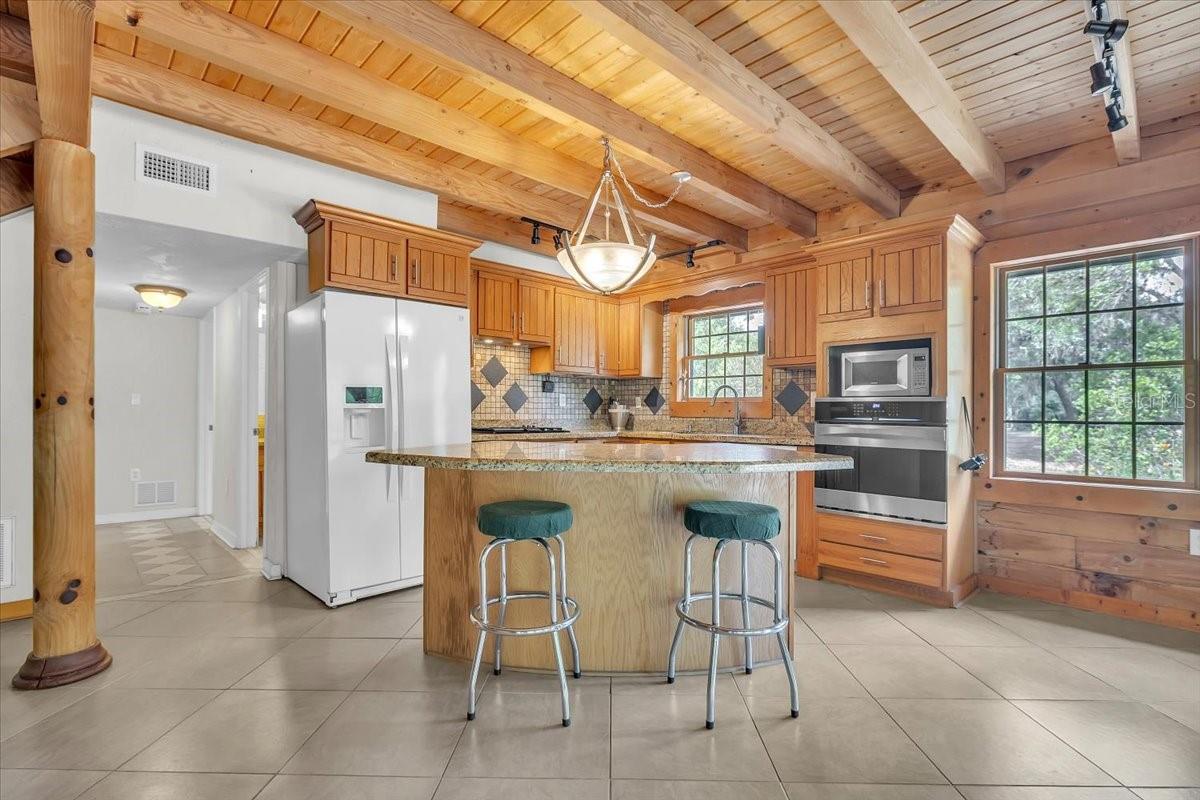 Image 8 of 52 For 1807 Owens Avenue