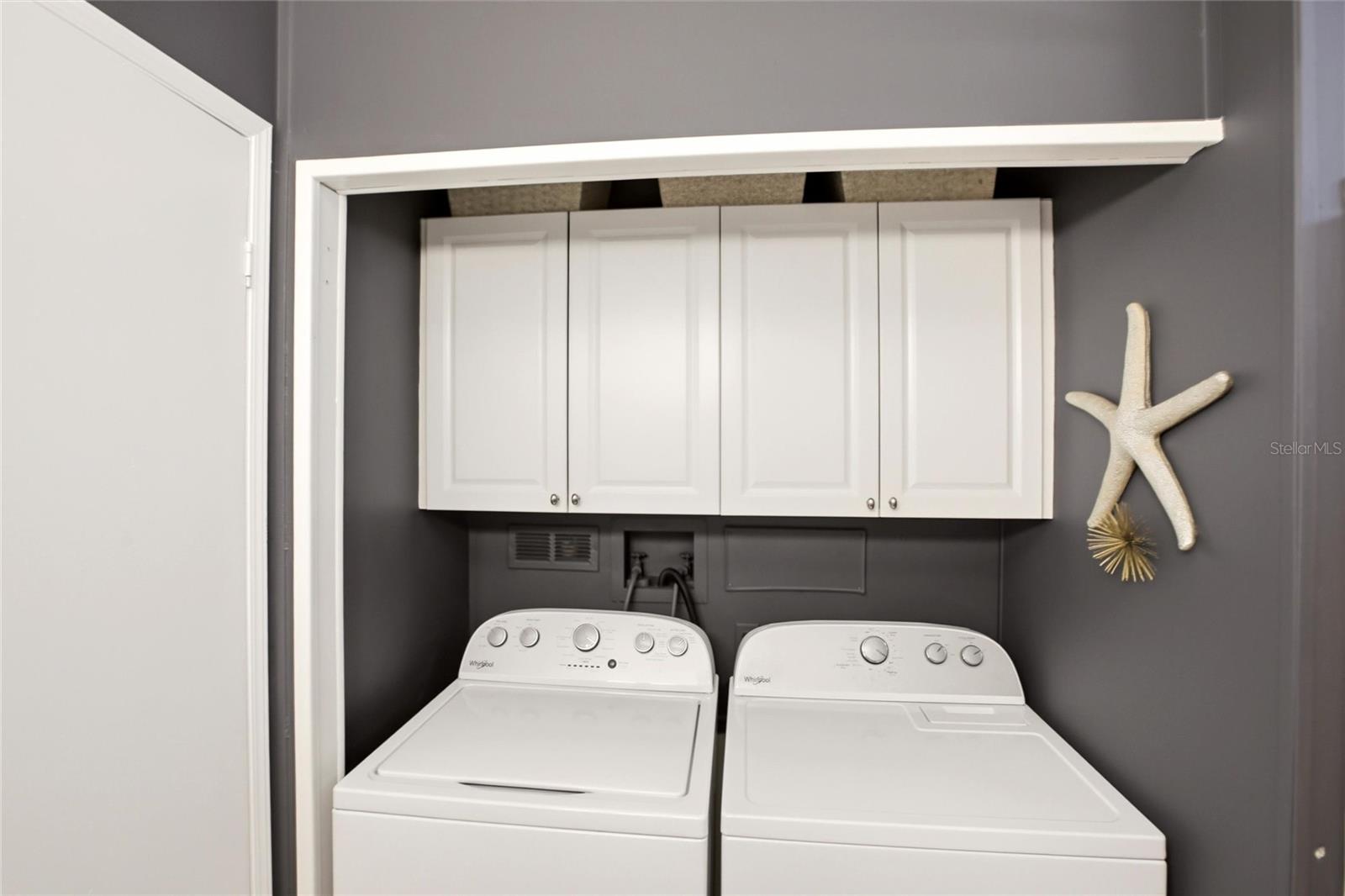 Image 20 of 41 For 701 Aqui Esta Drive 52