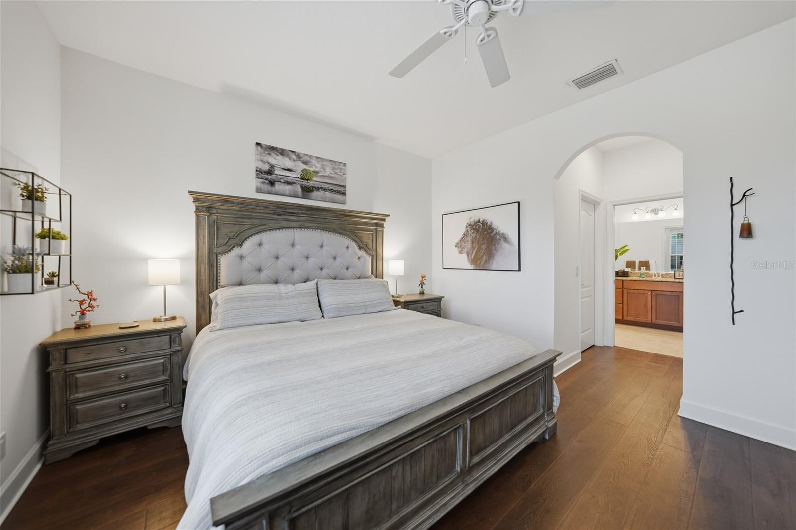 Image 12 of 20 For 4691 Turnberry Circle